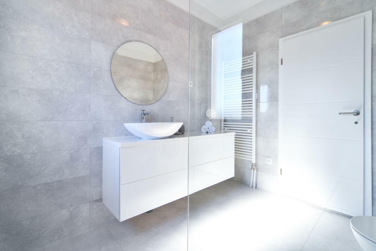 Apartman Space Ražanac Kültér fotó