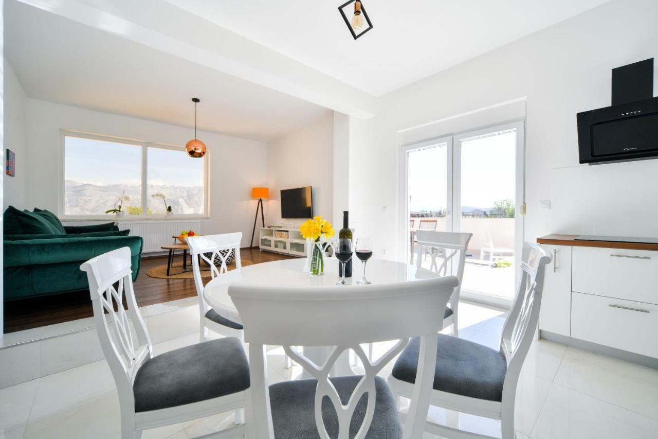 Apartman Space Ražanac Kültér fotó