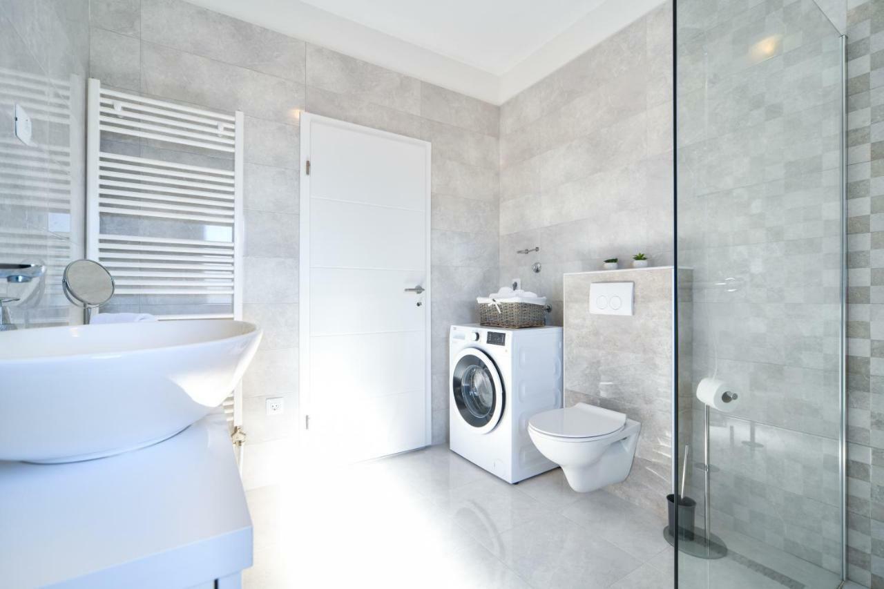 Apartman Space Ražanac Kültér fotó