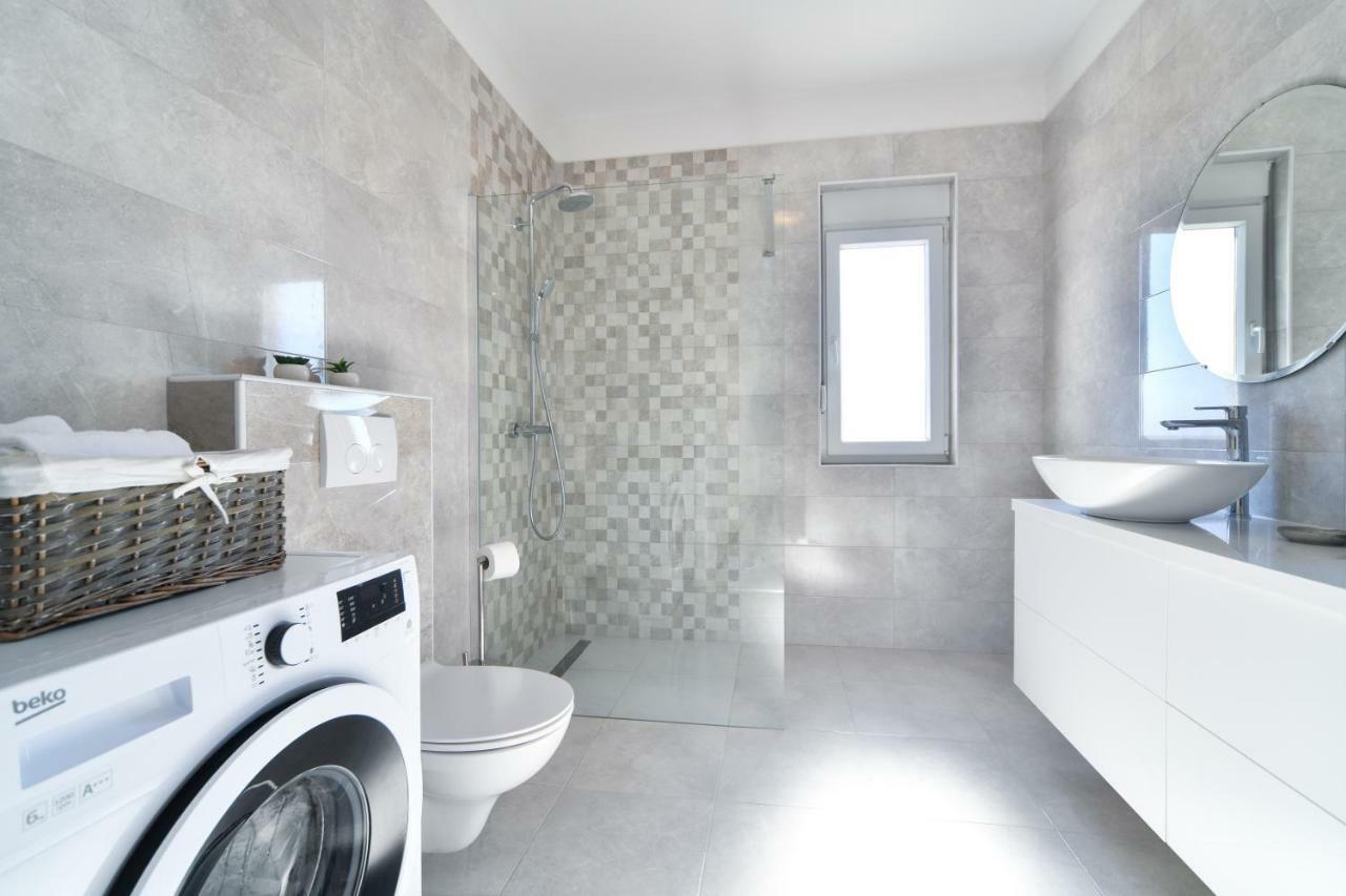 Apartman Space Ražanac Kültér fotó